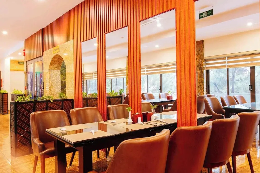 Quang Ninh Gate Hotel & Resort
