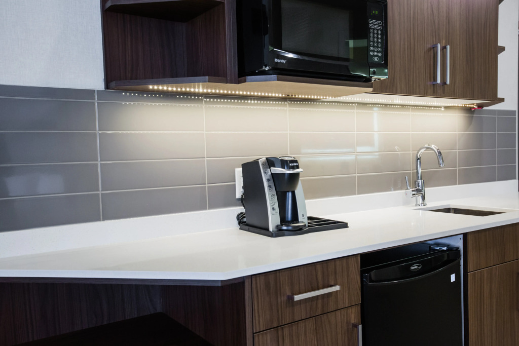 Holiday Inn Hotel & Suites Calgary South - Conference Ctr by IHG