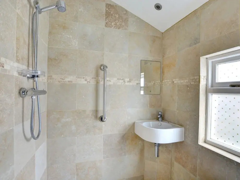 Vintage Holiday Home in Tenby With Garden