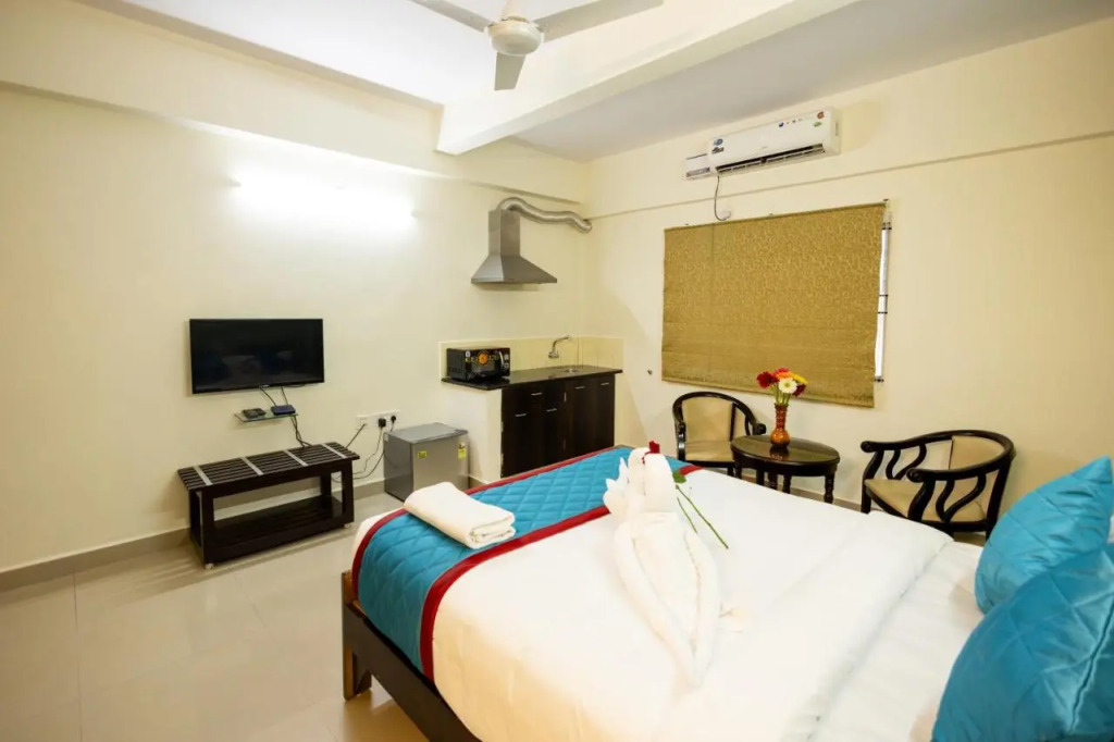 Suraksha Stay Brookfield Hotel