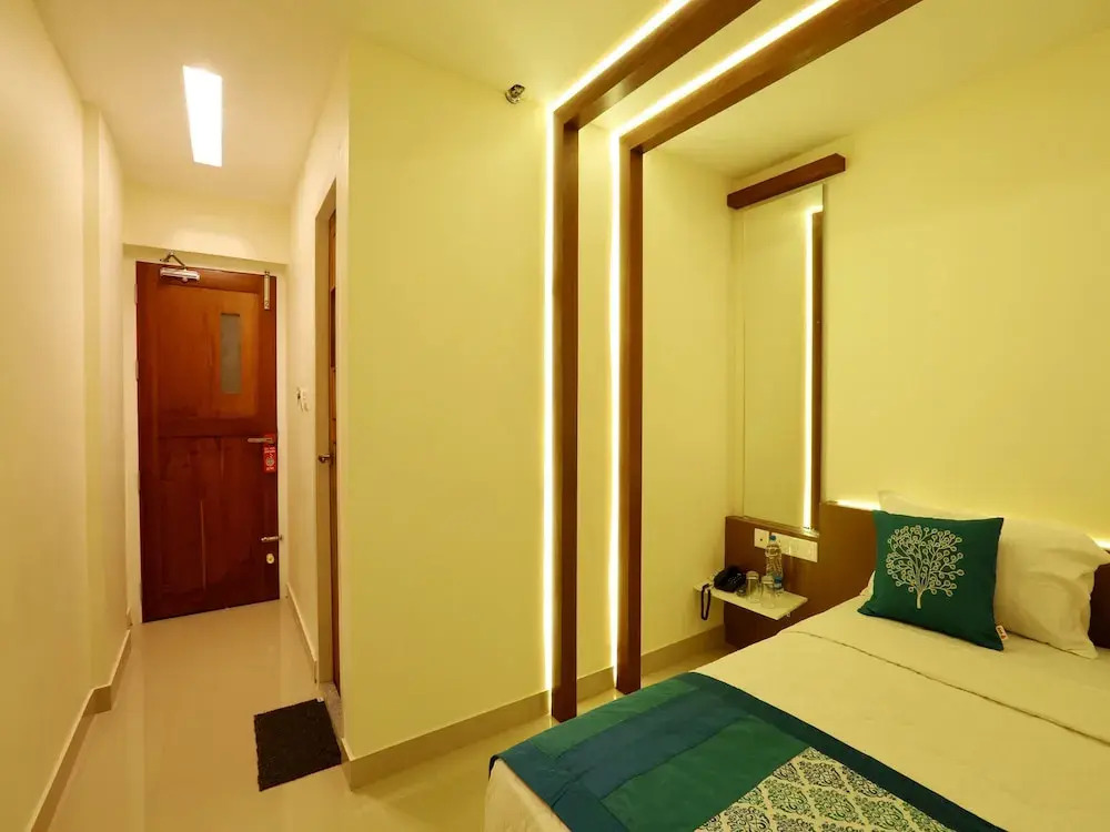 OYO Rooms 031 Near Chungham Junct