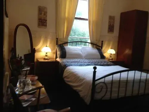 The Sea Point Hotel