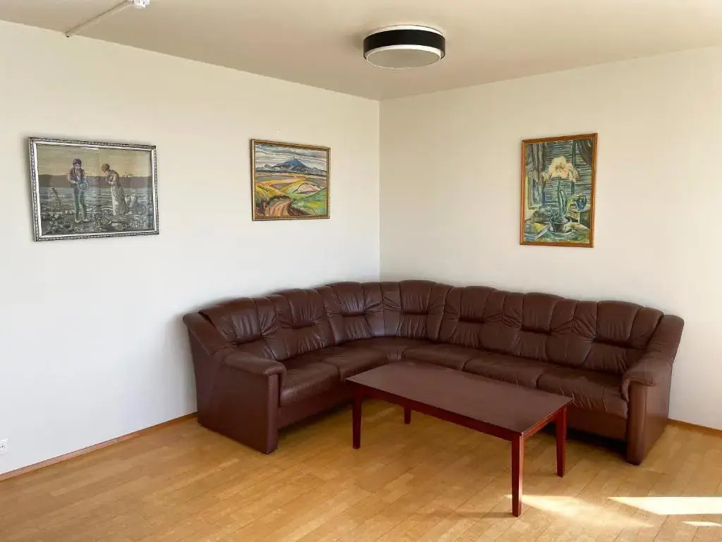Kverna Guesthouse