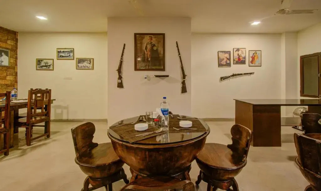 Utsav Vilas
