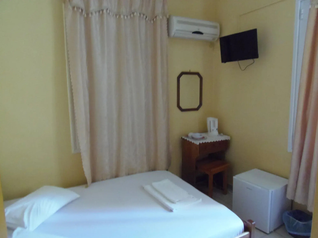 Hera Hotel