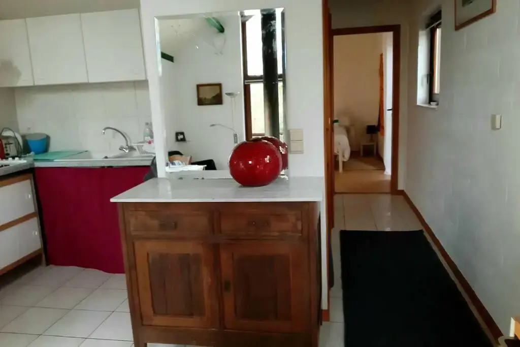 La maison sous les arbres