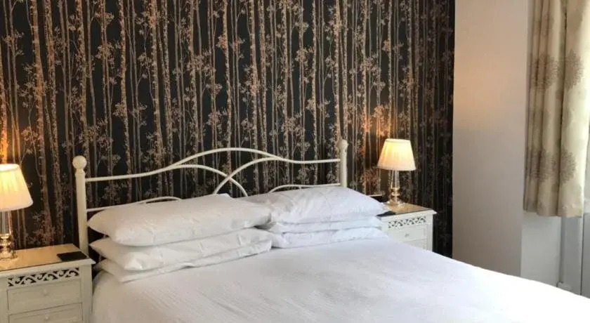 Chellowdene Guest House