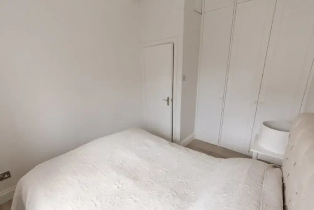 Eson2 - The Sinclair Road Nest
