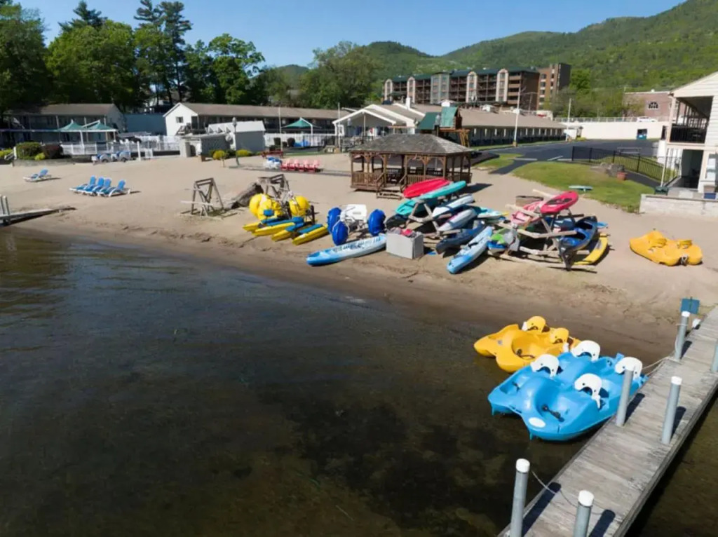 Marine Village Resort