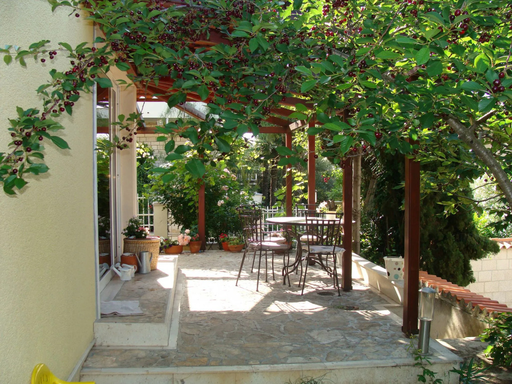 Apartment Mana - 250 m from sea: A2 Split, Riviera Split