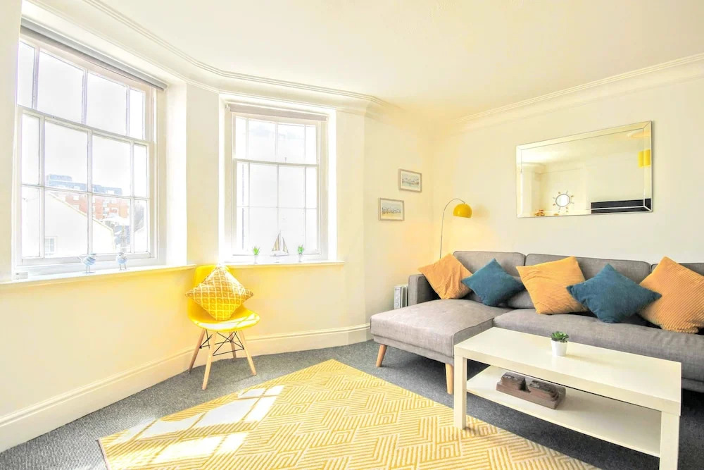 The Skye Seaview Apartment