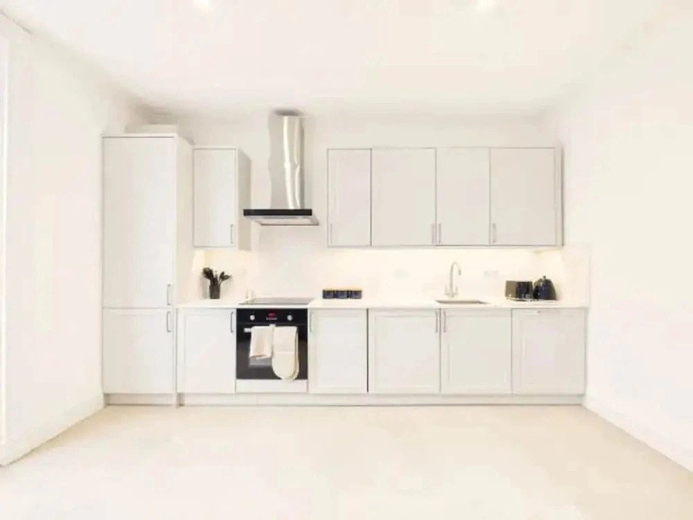 Stylish 1BR Cheltenham Stay Sleeps 4