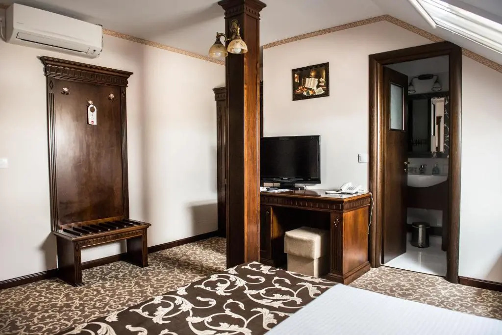 Hotel President