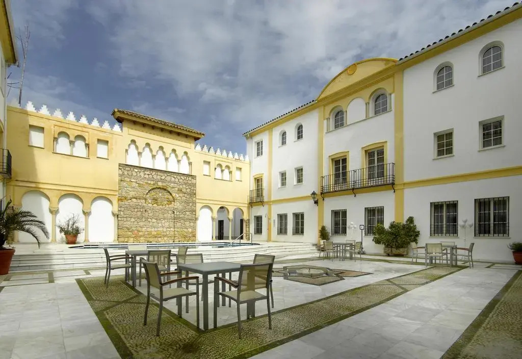 Hotel Macià Alfaros