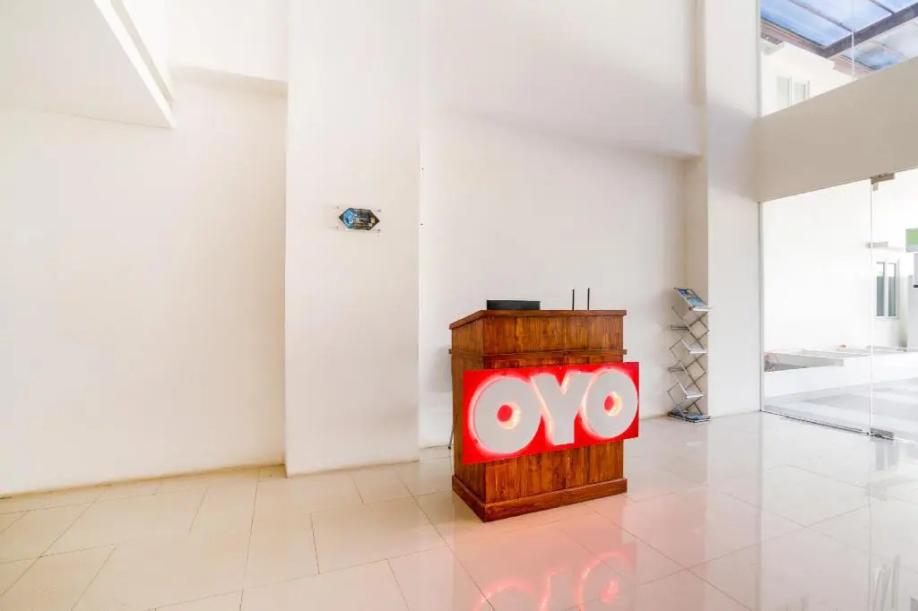 OYO 2942 Apartement River View Jababeka