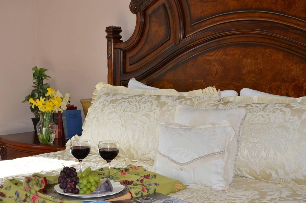 Eagle Rock Bed and Breakfast