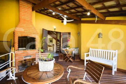 Casa em Condominio Camburi