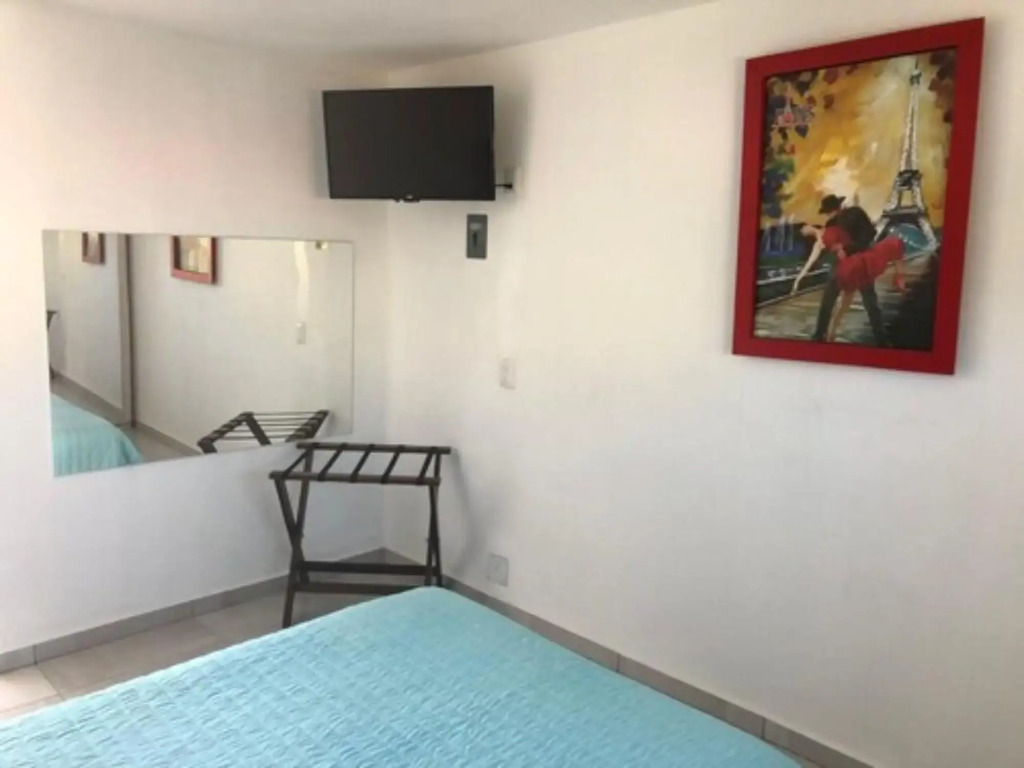 HOTEL LAS FUENTES