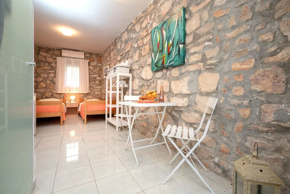 Apartments Lotti