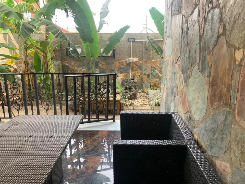 1bed Apartment - Parking, Wifi, Balcony, Bbq