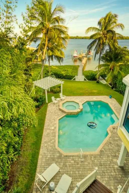 Captiva Grace home