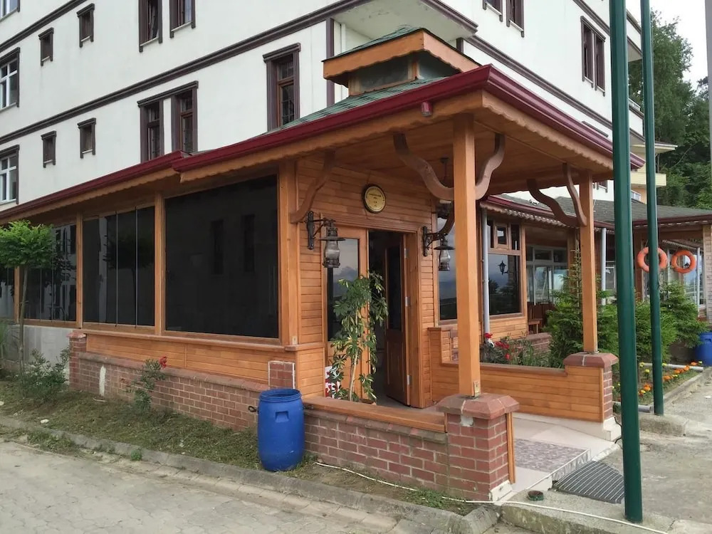 Cansizoglu Hotel
