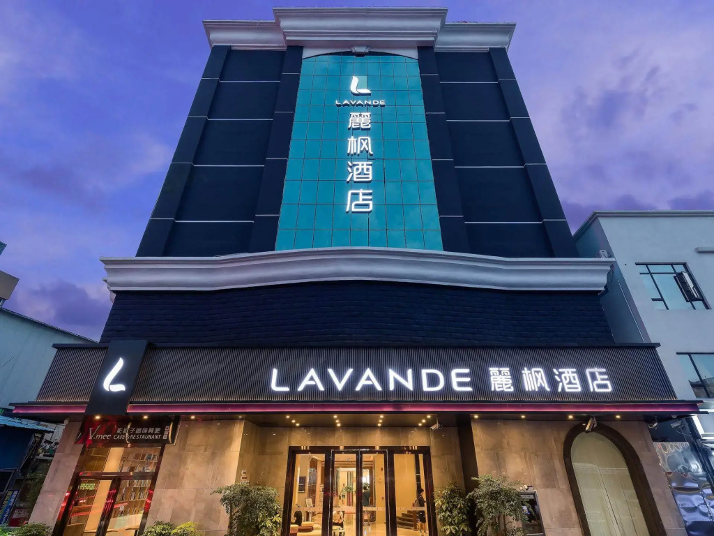 Nanzhou Hotel