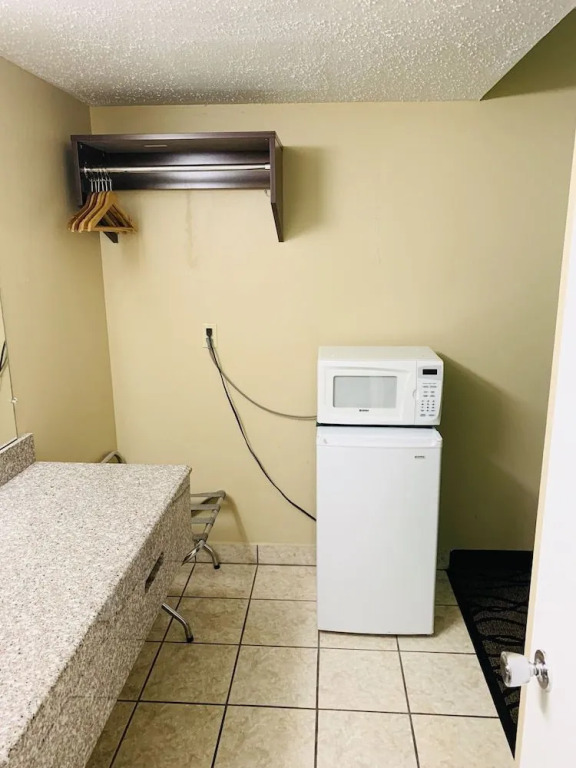 Thunderbird Inn
