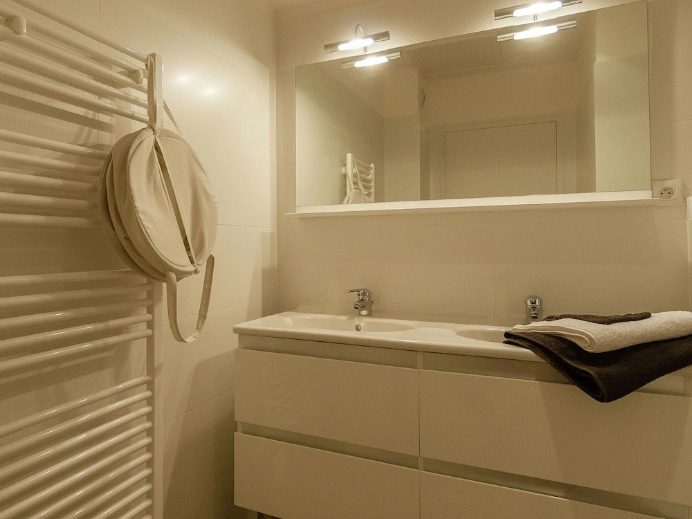 Spacious Luxury Villa With Private Heated Pool and Sauna at an Golf Course