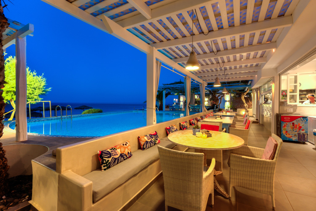 Sigalas Beach Hotel
