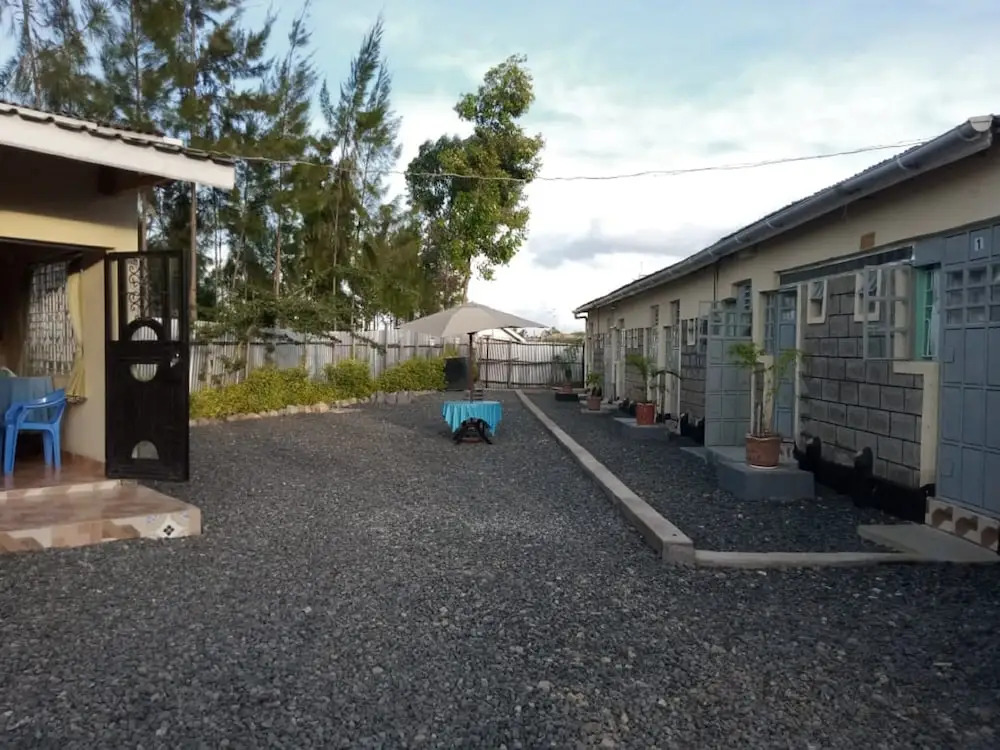Acacia Hotel