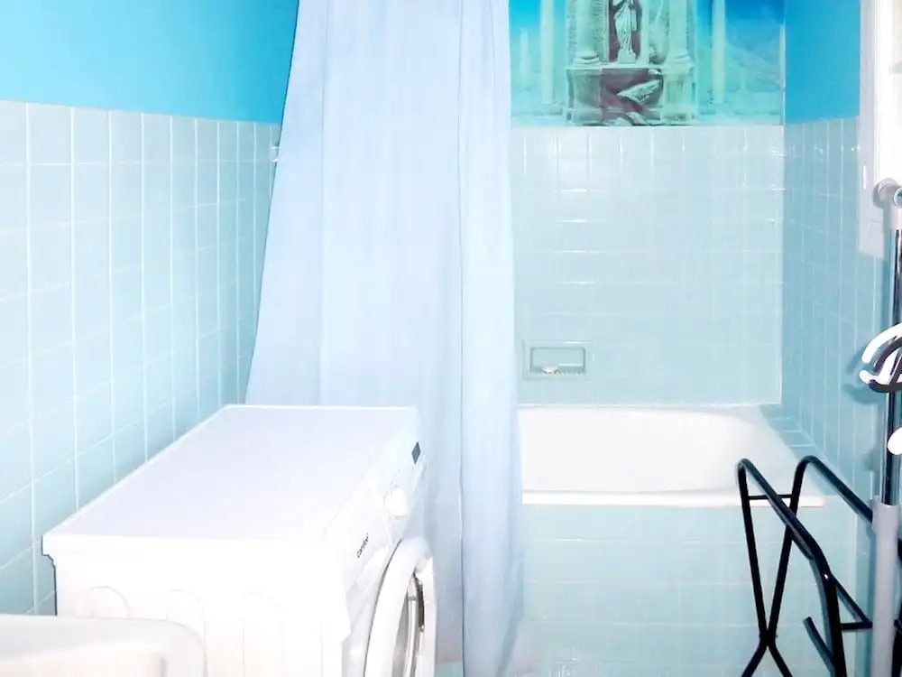 Studio in Sainte-maxime, With Wonderful sea View, Pool Access and Encl