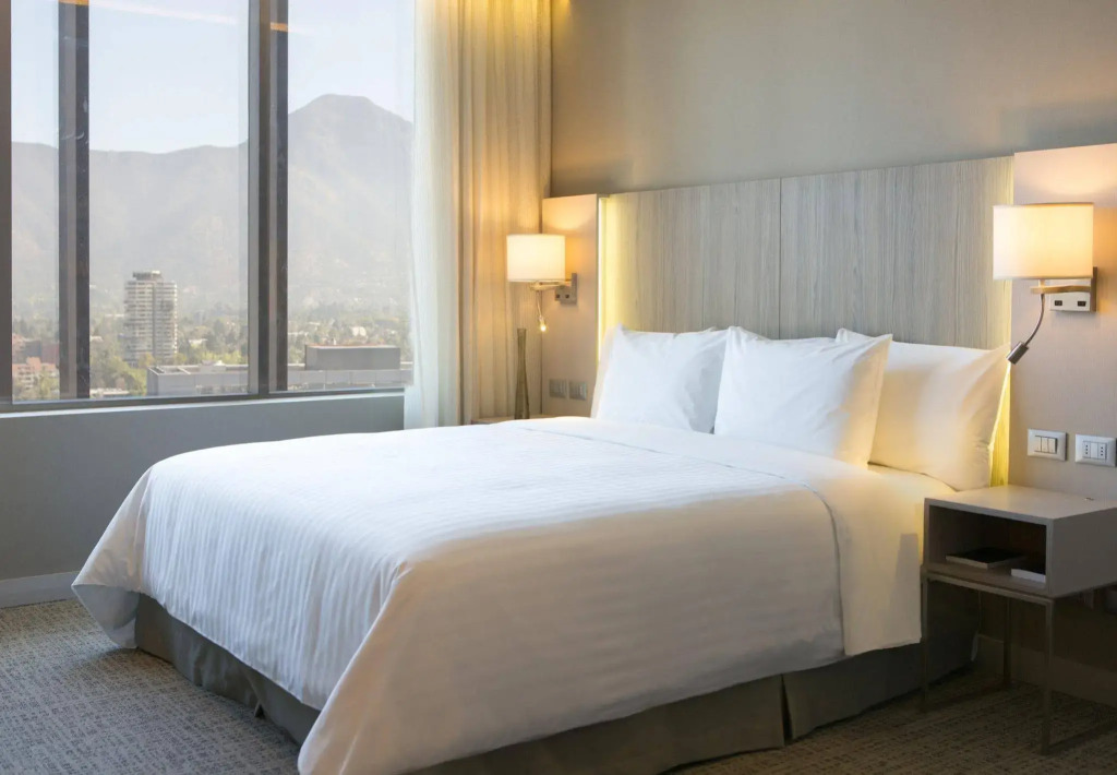 Courtyard by Marriott Santiago Las Condes