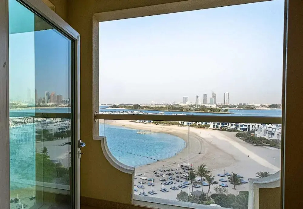 SuperHost- FULL SEA VIEW | SPACIOUS 2 BED | PALM JUMEIRAH