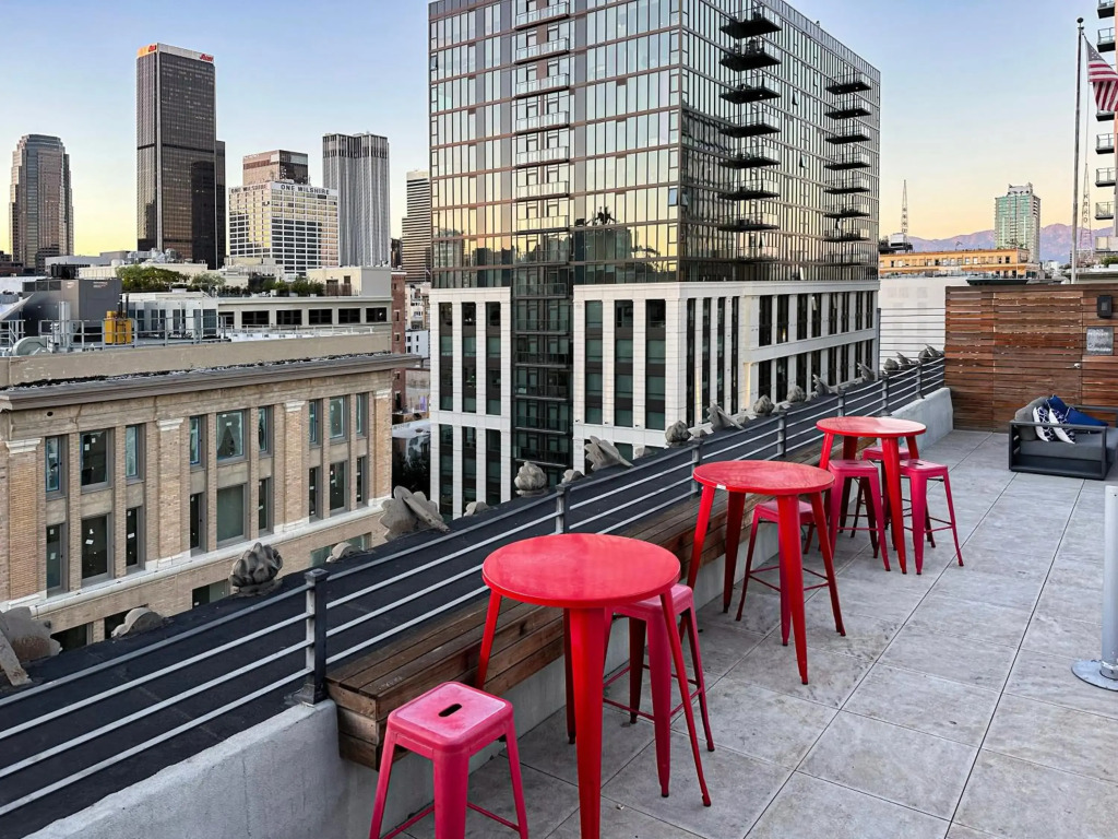 Urban Loft Apartment