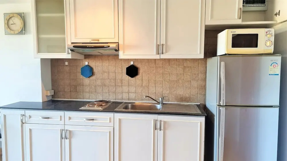 Large Studio Condo Jomtien