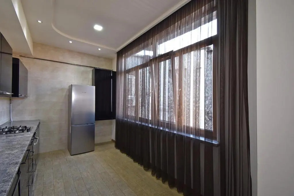 Tumanyan street, 3 bedrooms New Renovated apartment TM662