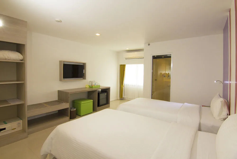 Samui Plaza