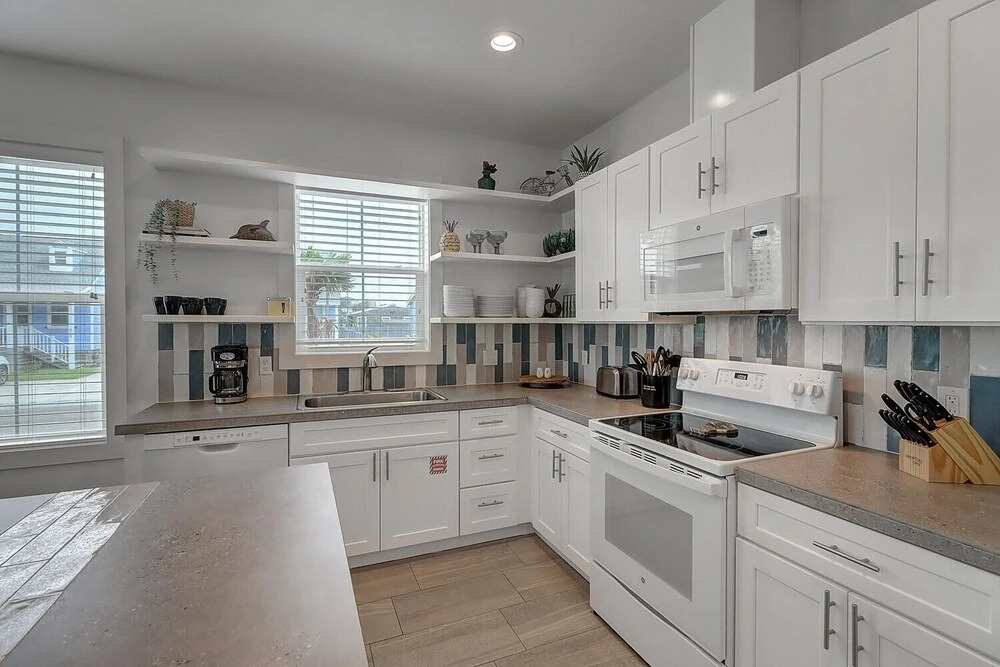 Shorely Goodness Mv1c 3 Bedroom Condo by Redawning