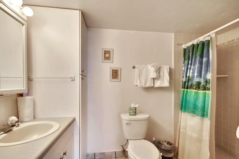 Sunset Chateau 312 Just remodeled, Perfect Sunset Beach location