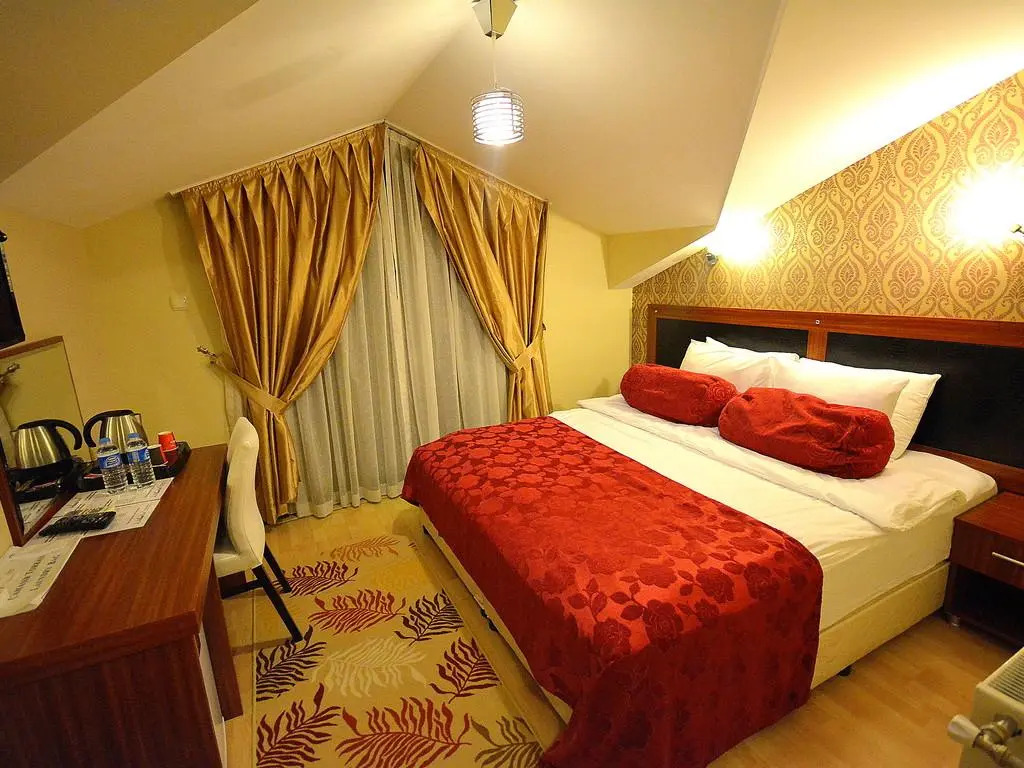 Velena Hotel