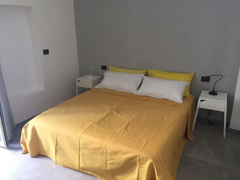 Interno 10