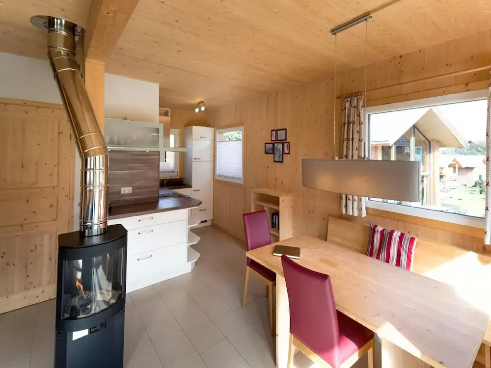 Attractive Chalet With hot tub