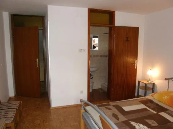 BOOA Rooms Irena