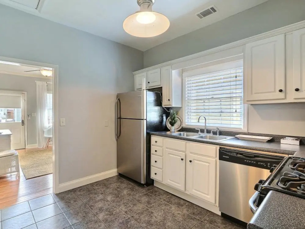 Nicoll Street Retreat