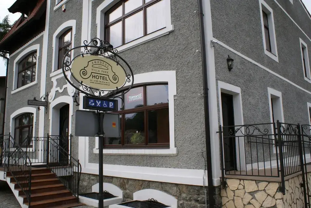 Apartamenty Amadeus & Trattoria Matteo e Raffaello