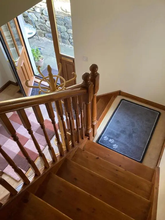 Springbank Apartment - Sleeps 4 - Pet Friendly