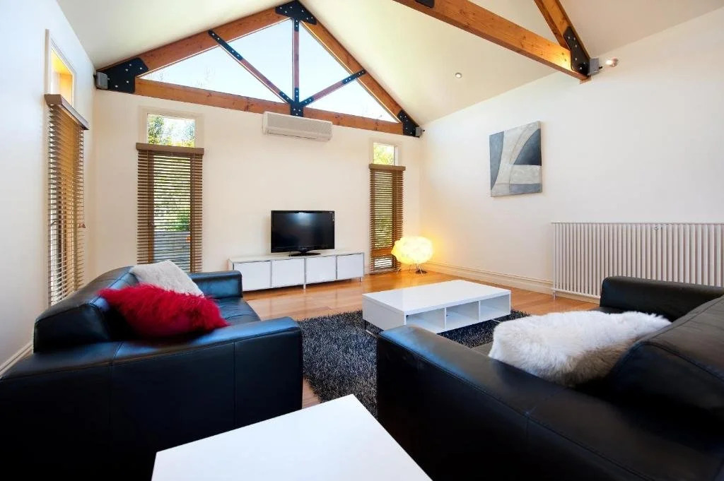 Ravenswood- elegance and old world charm