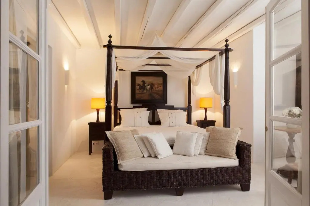 Beachfront Mykonos Guest House