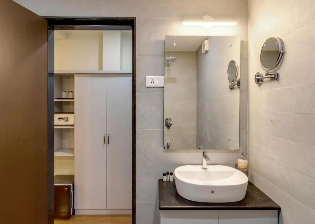 La baga Beach Hotel